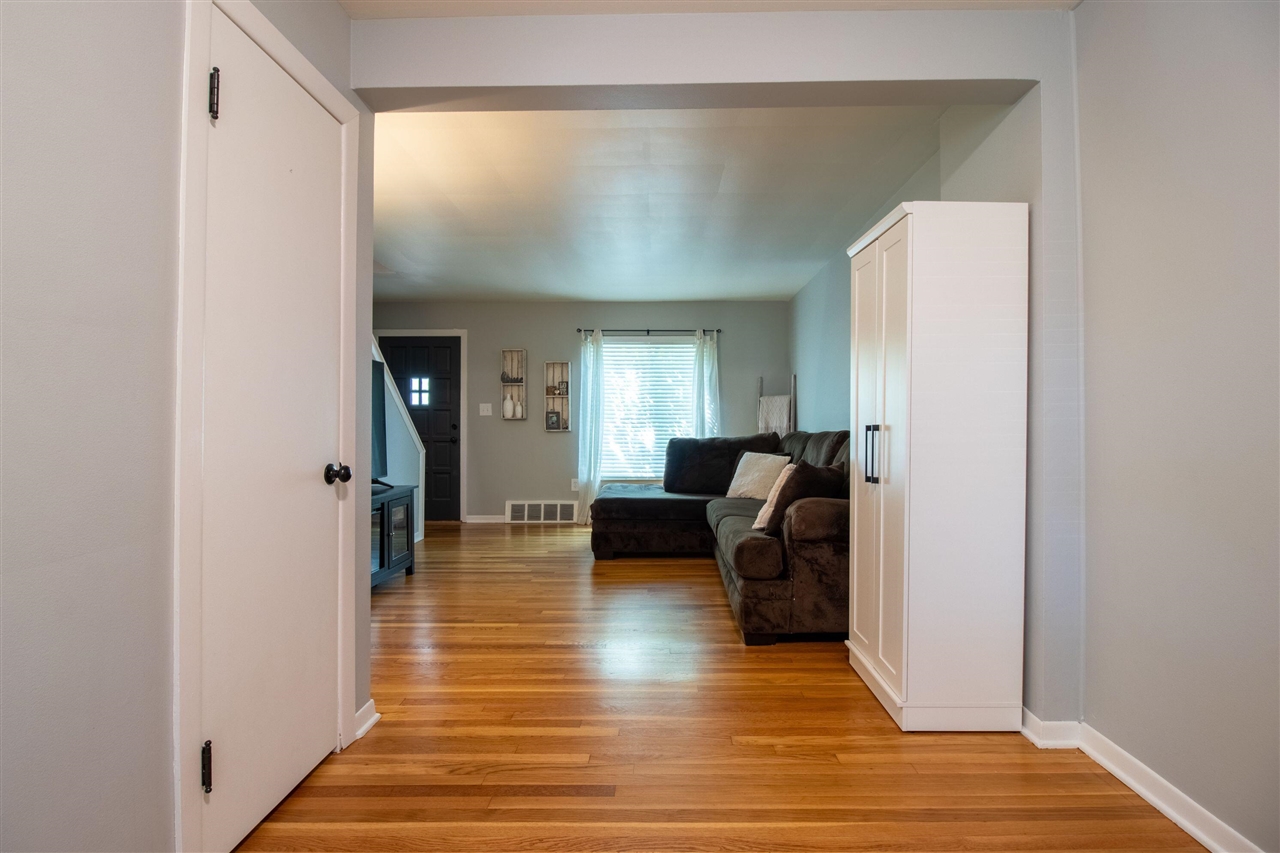 22960 Marter Road Property Photo 19