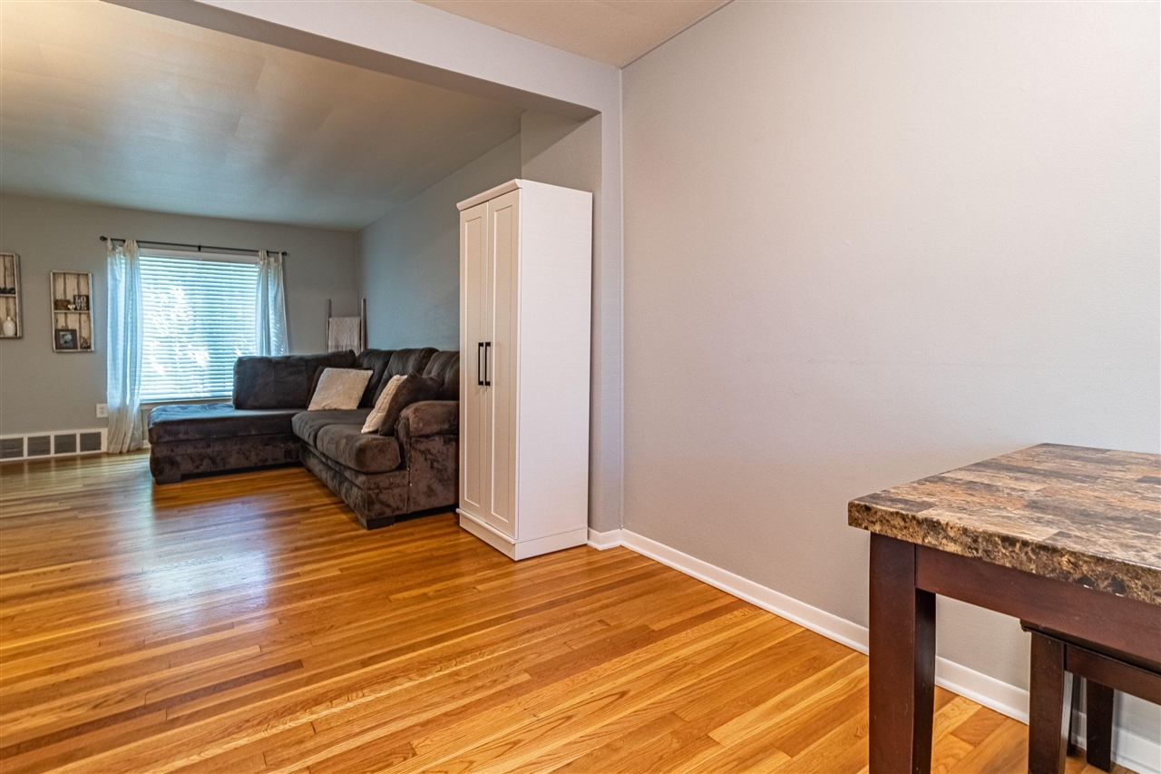 22960 Marter Road Property Photo 20