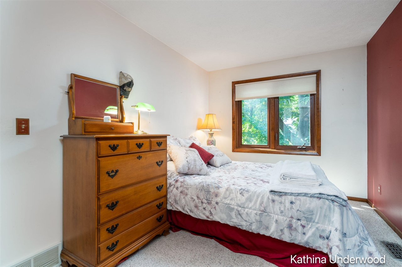 1346 Rosewood Avenue Property Photo 19