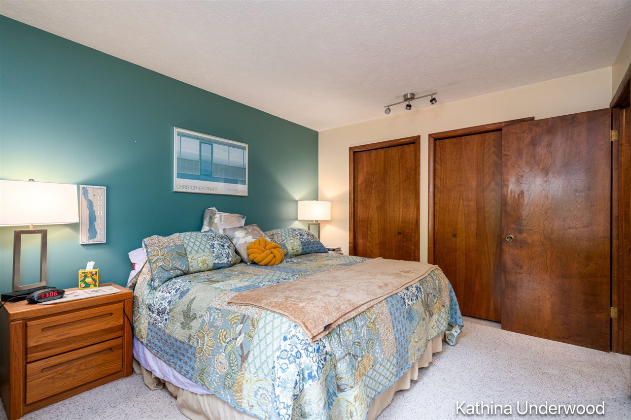 1346 Rosewood Avenue Property Photo 22