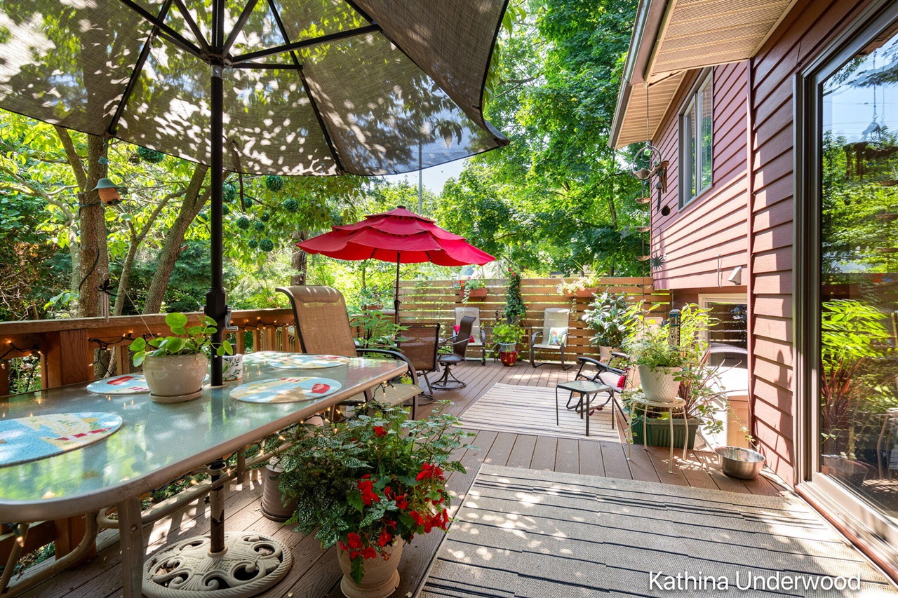 1346 Rosewood Avenue Property Photo 28