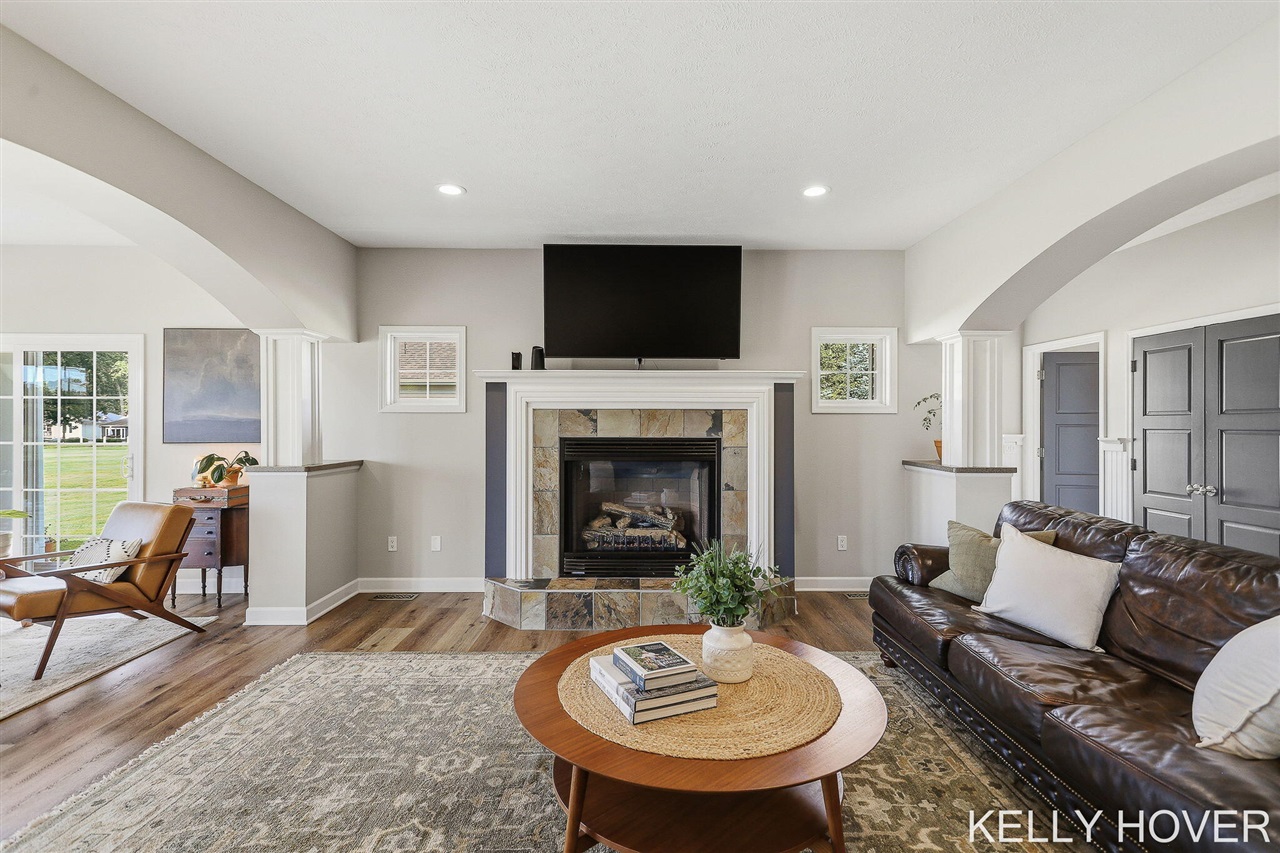 12409 Bay View Drive Property Photo 16