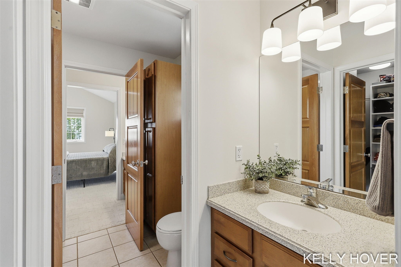 12409 Bay View Drive Property Photo 25