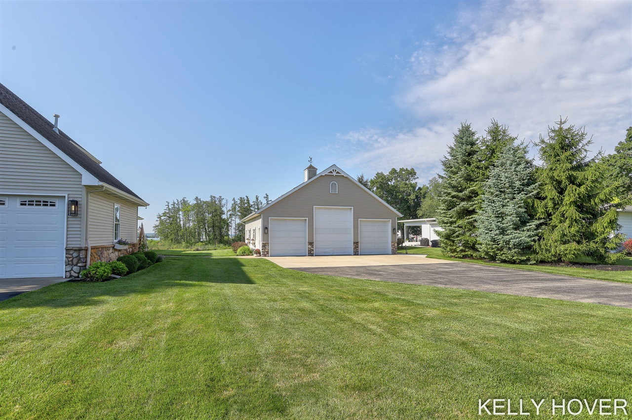 12409 Bay View Drive Property Photo 47