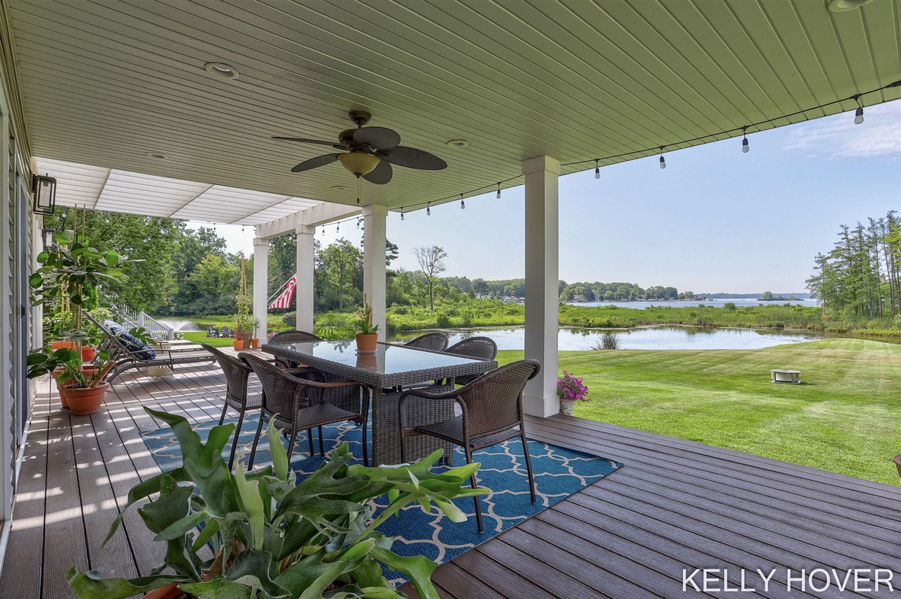 12409 Bay View Drive Property Photo 54