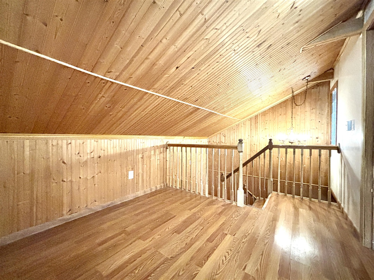 210 Ash Street Property Photo 12