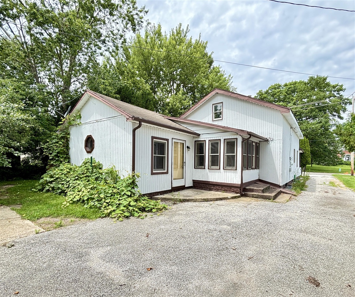 210 Ash Street Property Photo 21