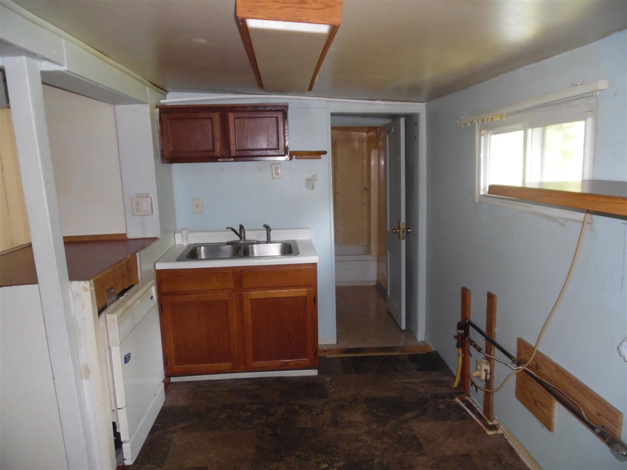 441 Adams Street Property Photo 4