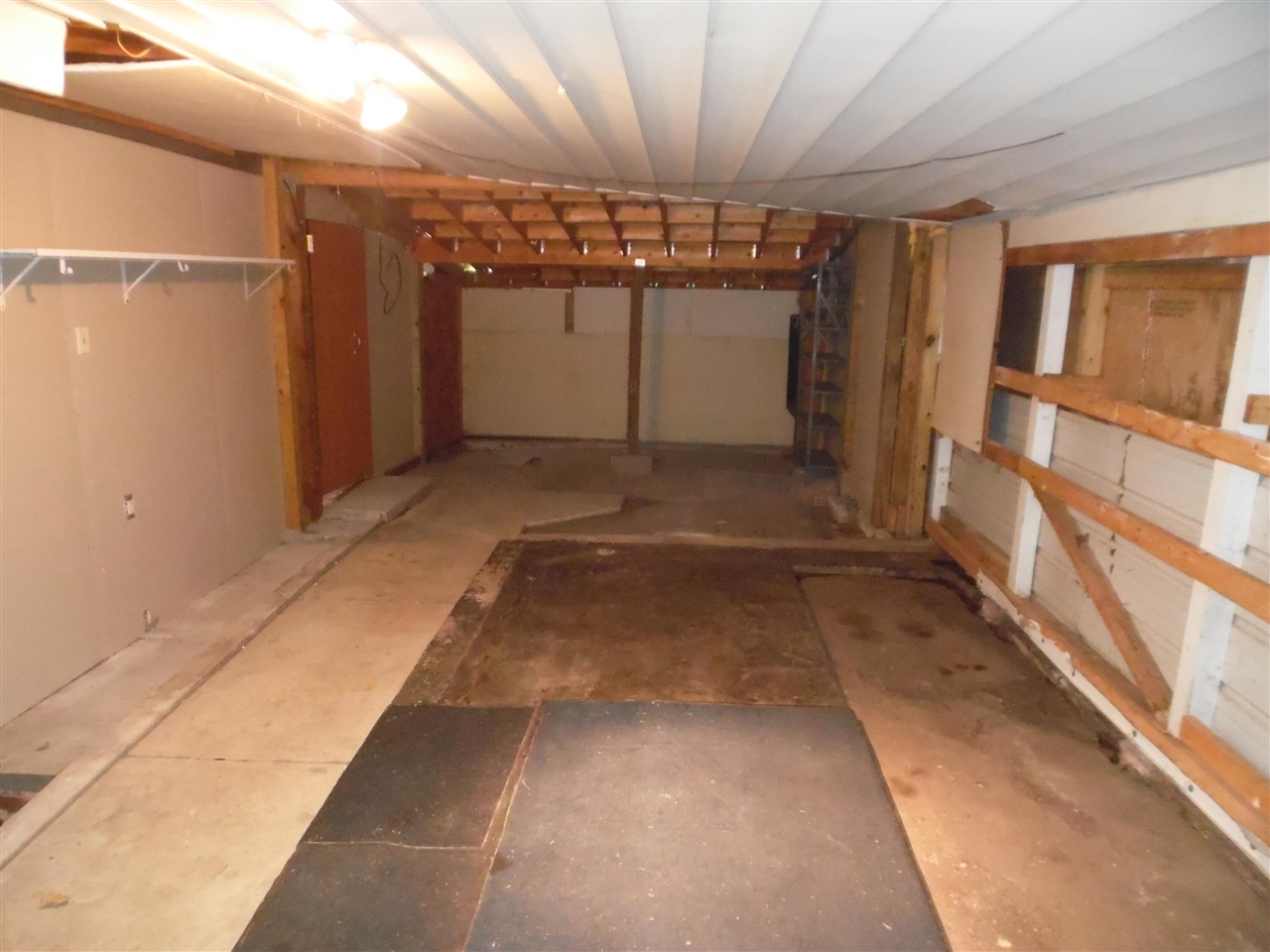 441 Adams Street Property Photo 15