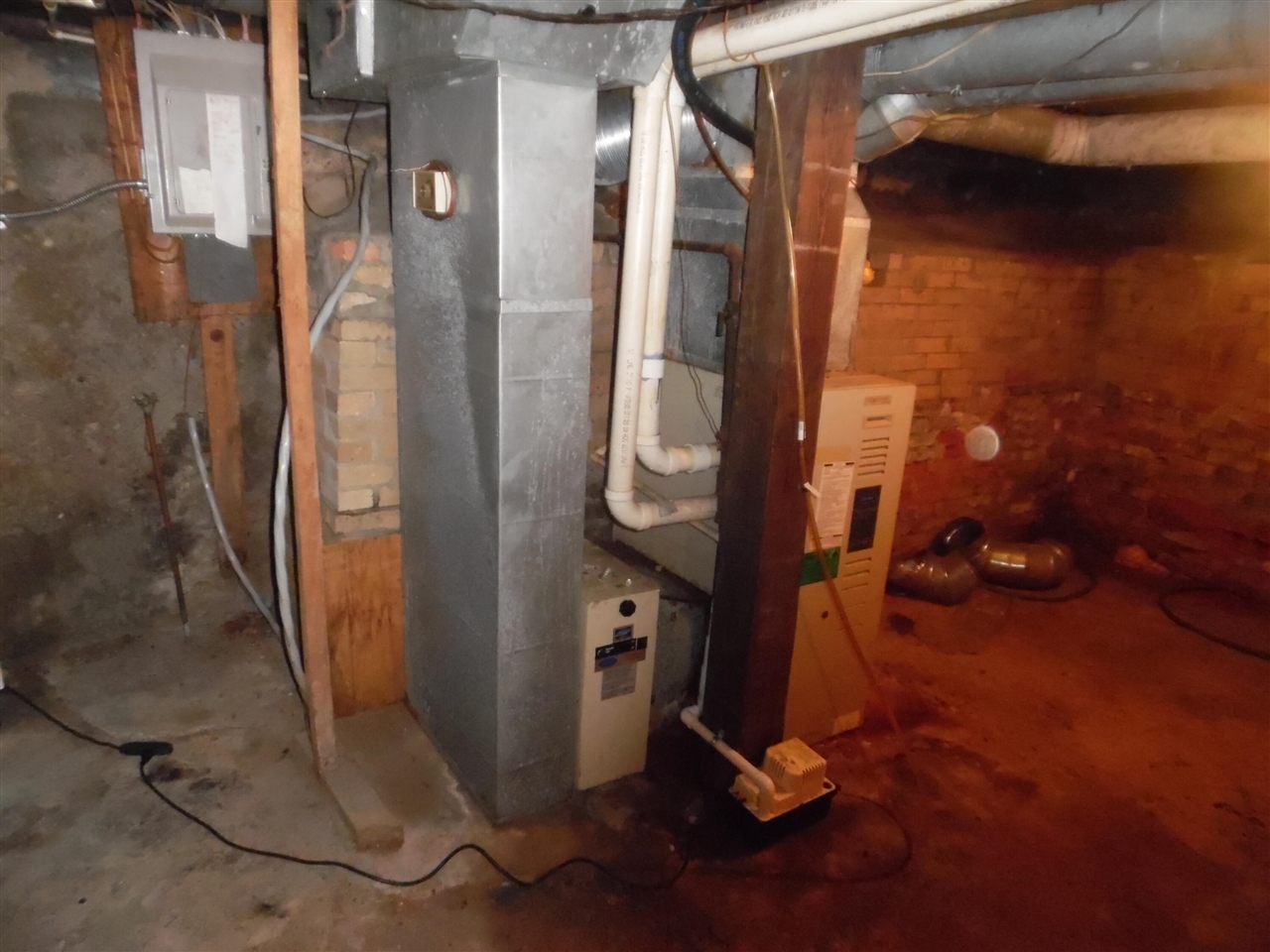 441 Adams Street Property Photo 23
