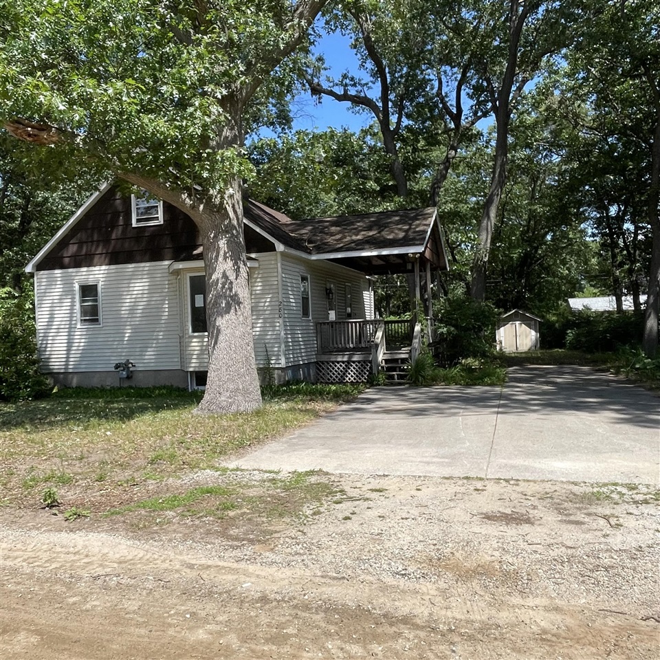 280 Shonat Street Property Photo 1