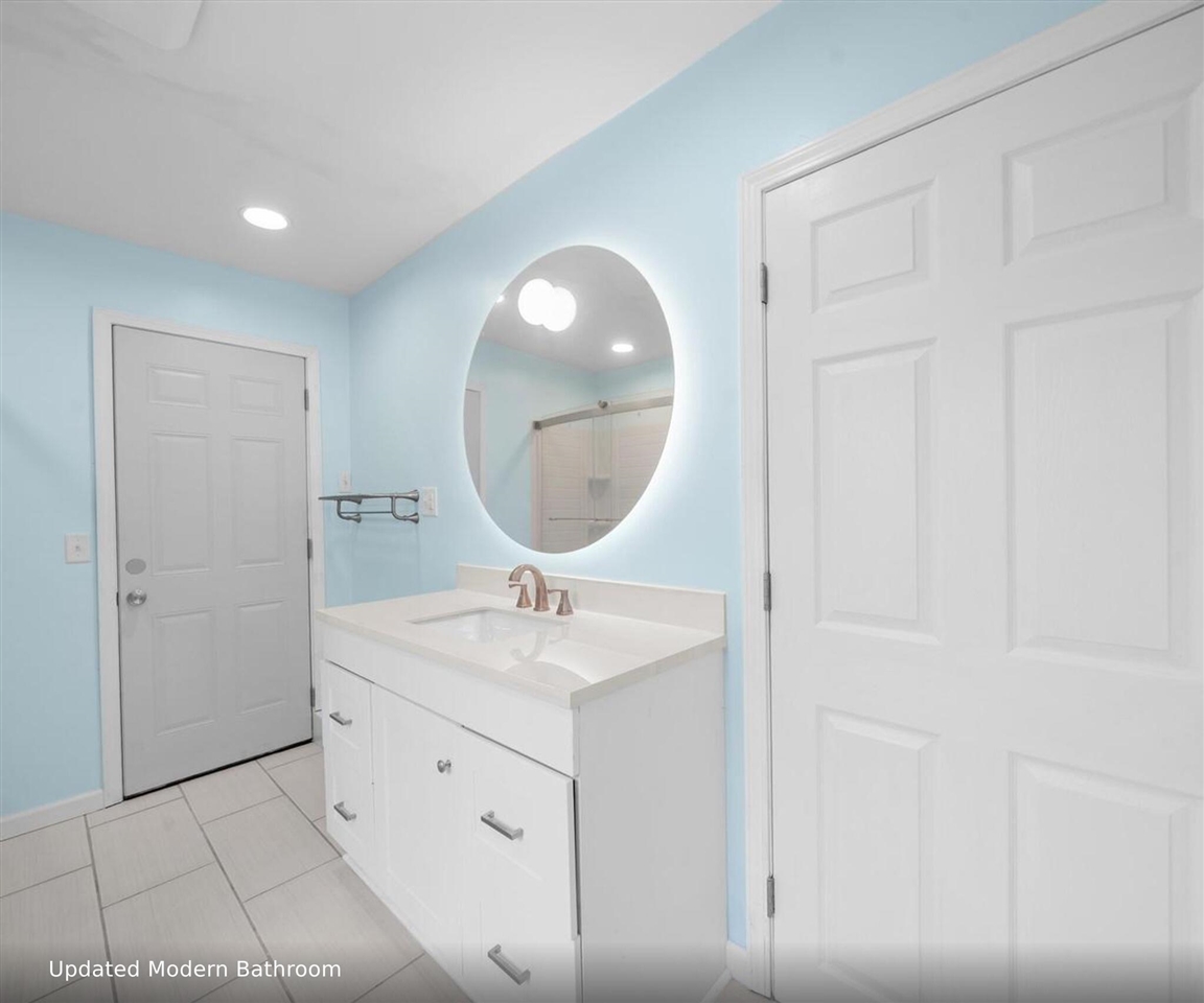 244 Cass Street Property Photo 20