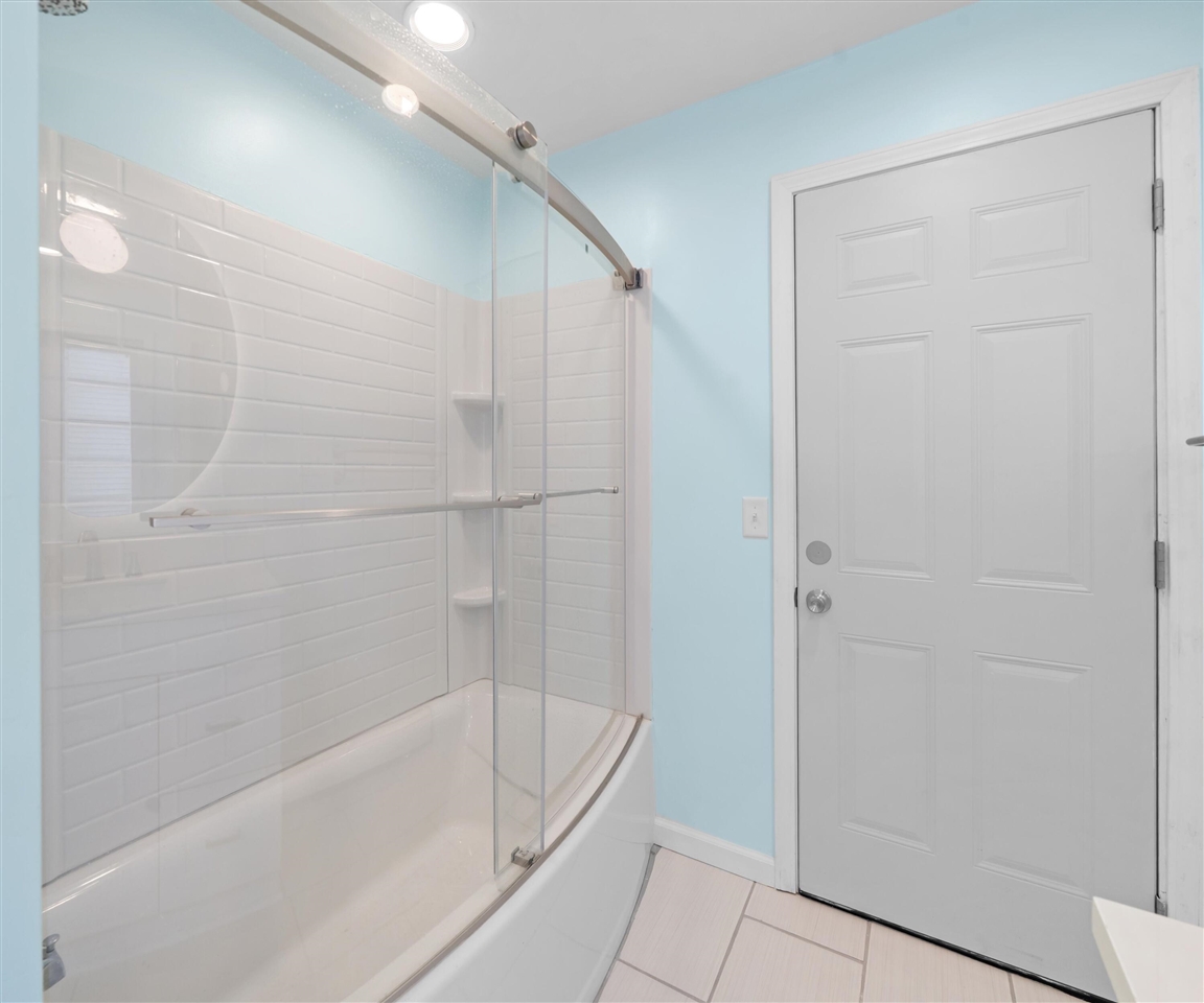244 Cass Street Property Photo 21