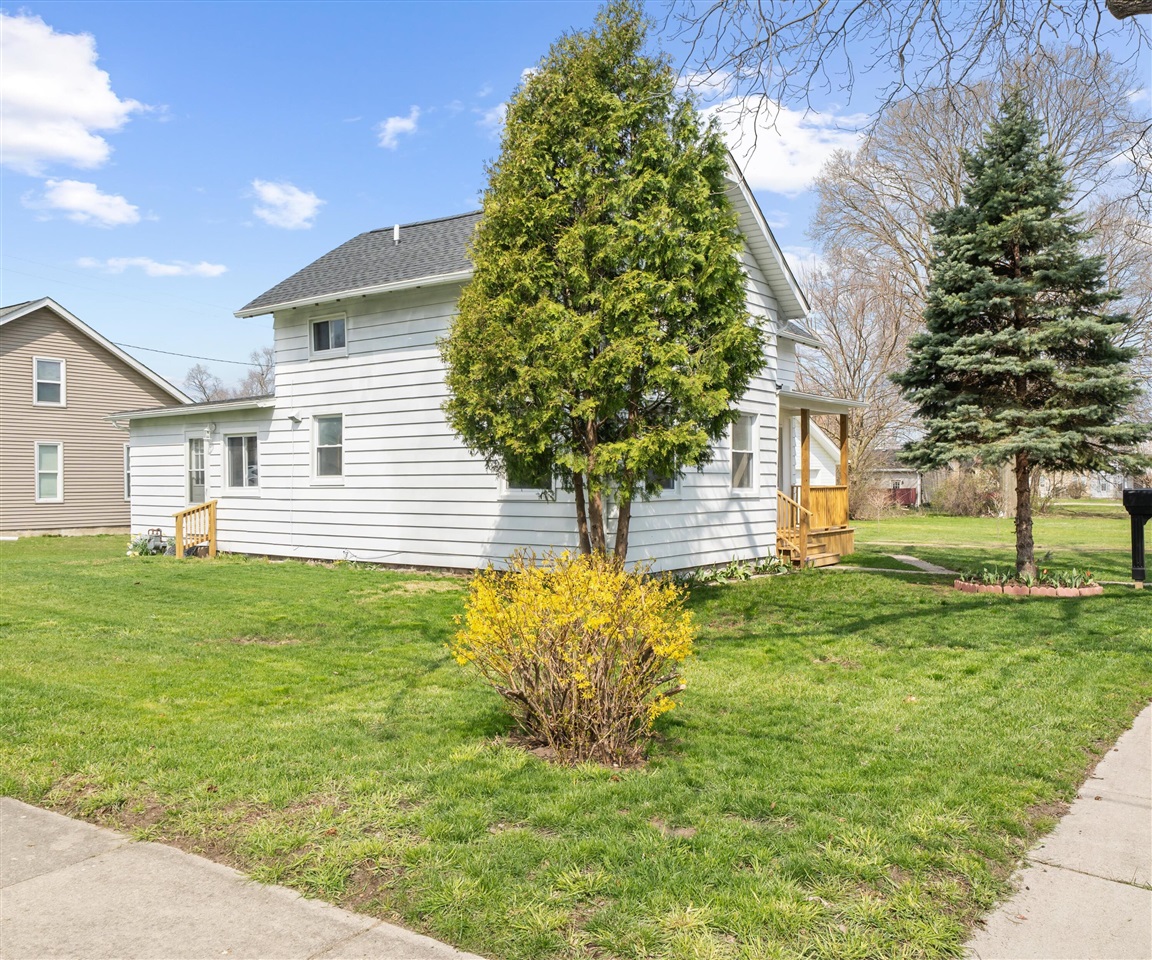 244 Cass Street Property Photo 30