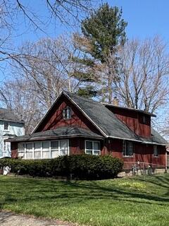 204 W Berry Avenue Property Photo 1