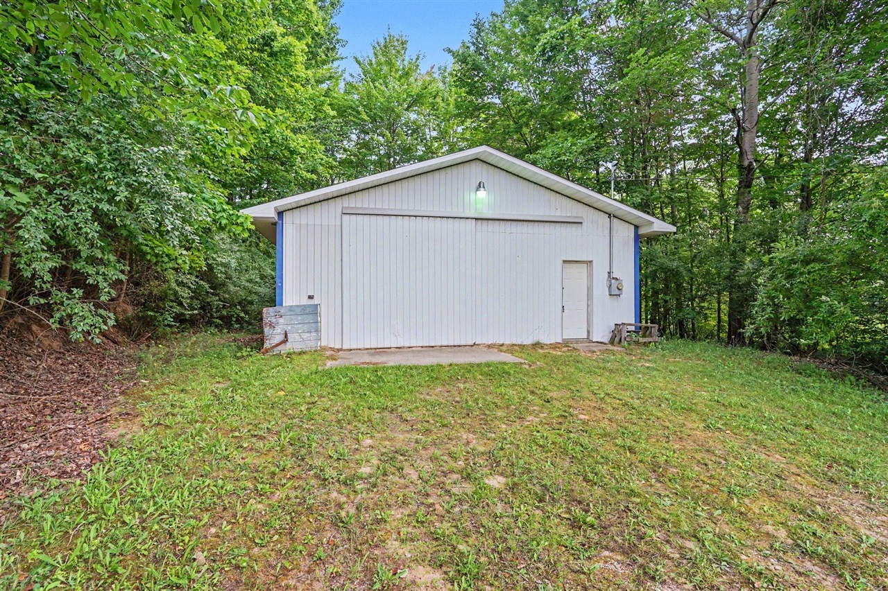 4660 E Beyer Road Property Photo 4