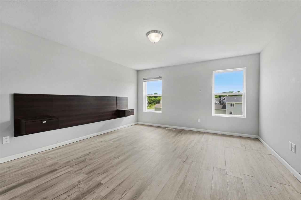 133 Turfway Park Property Photo 12