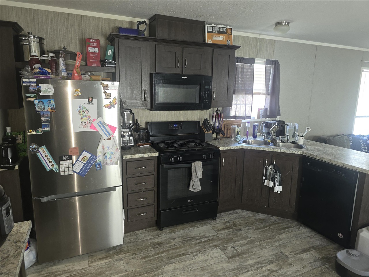 360 E Tuttle Road Property Photo 8