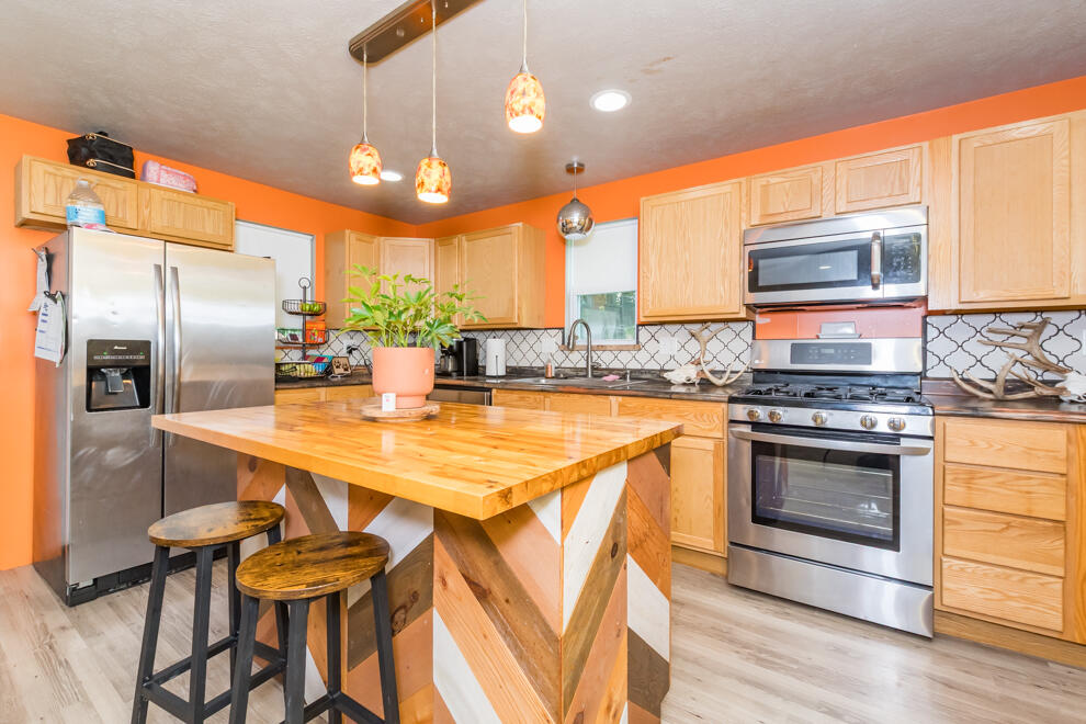 529 Clinton Street Property Photo 15