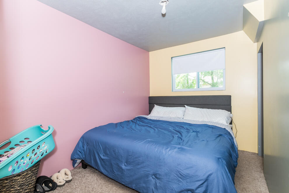 529 Clinton Street Property Photo 24