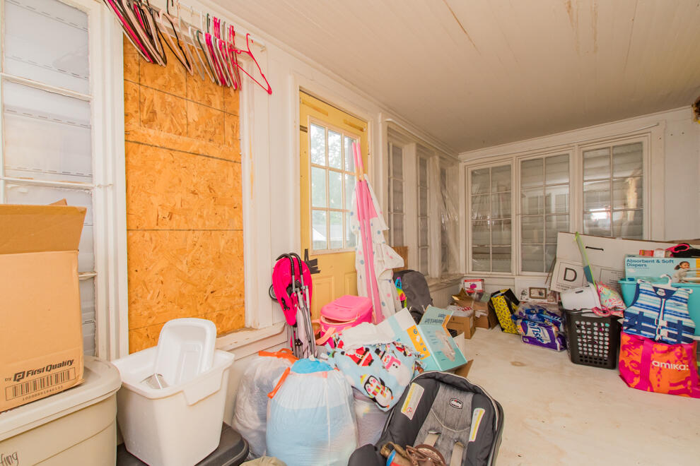 529 Clinton Street Property Photo 32