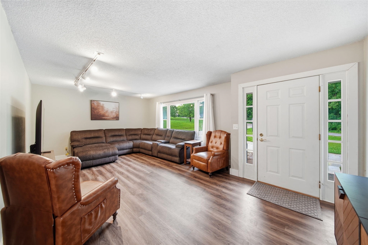 4802 Forrister Road Property Photo 6