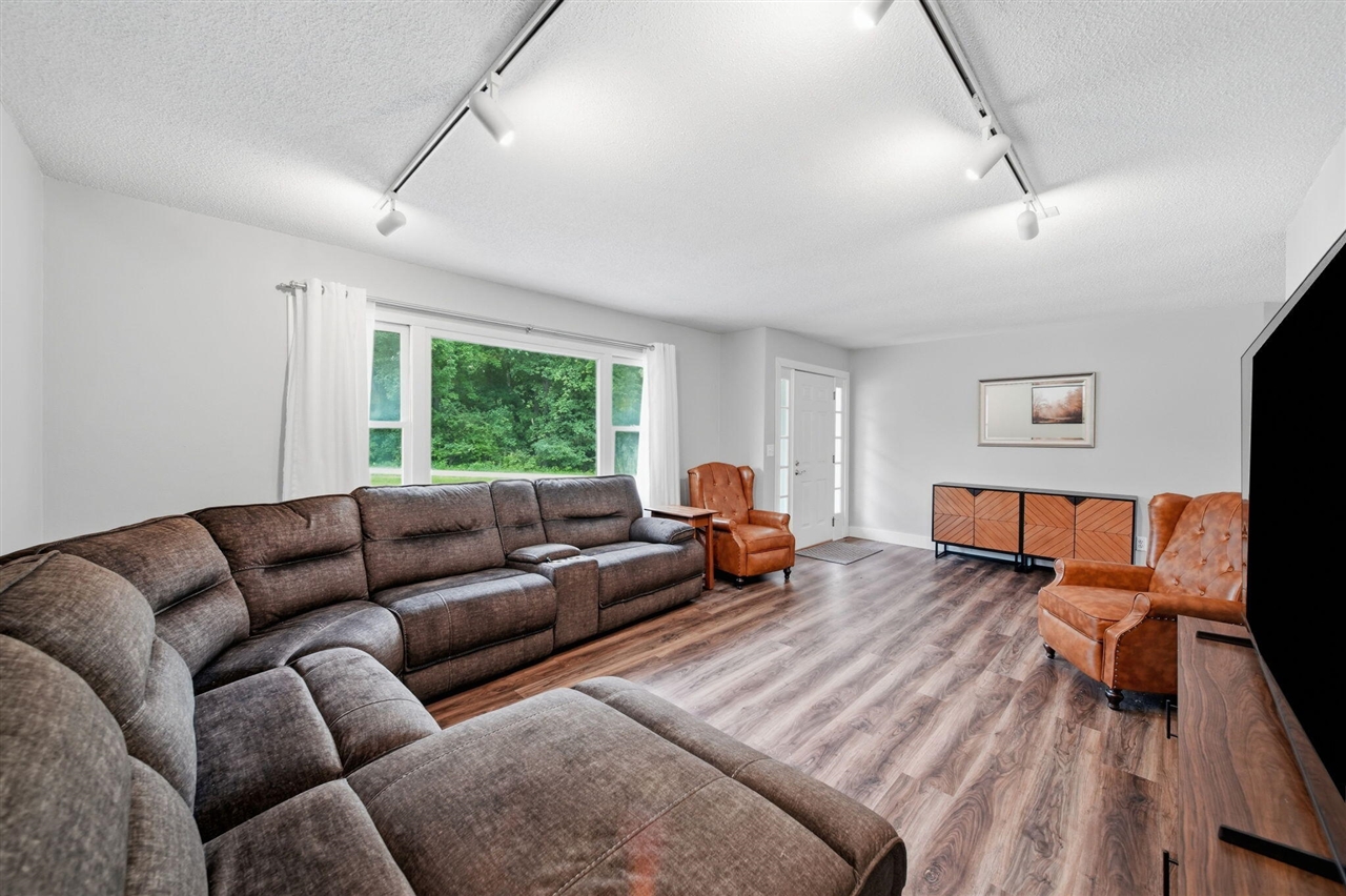 4802 Forrister Road Property Photo 8