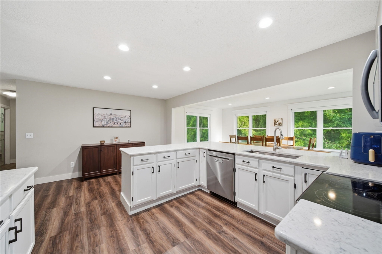 4802 Forrister Road Property Photo 14