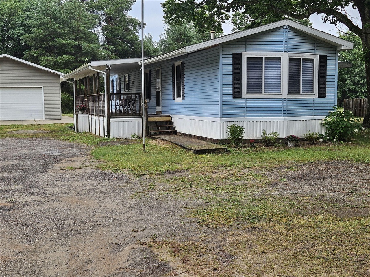 14166 Red Pine Drive Property Photo 1