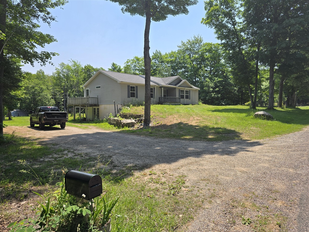 15133 S Kinross Road