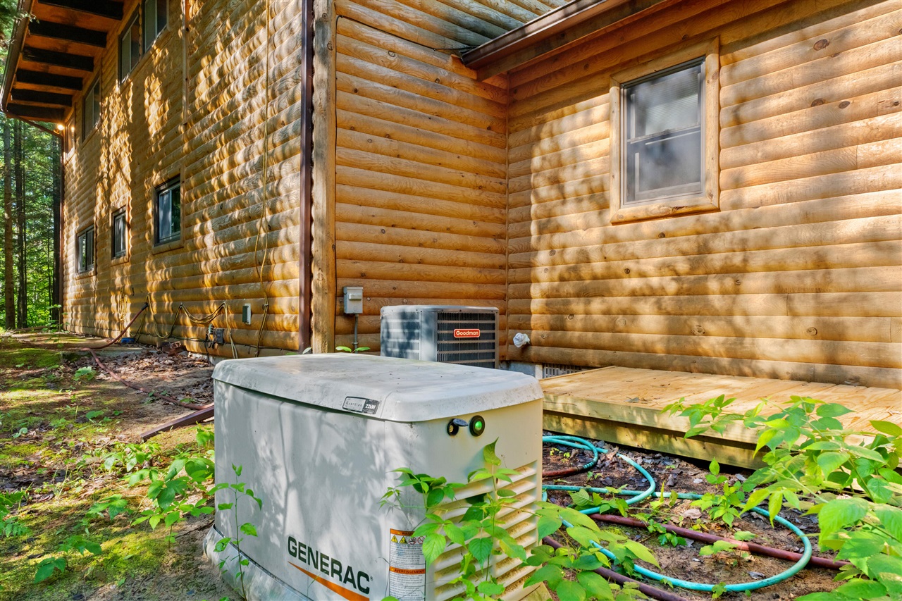 15355 Larry Road Property Photo 7