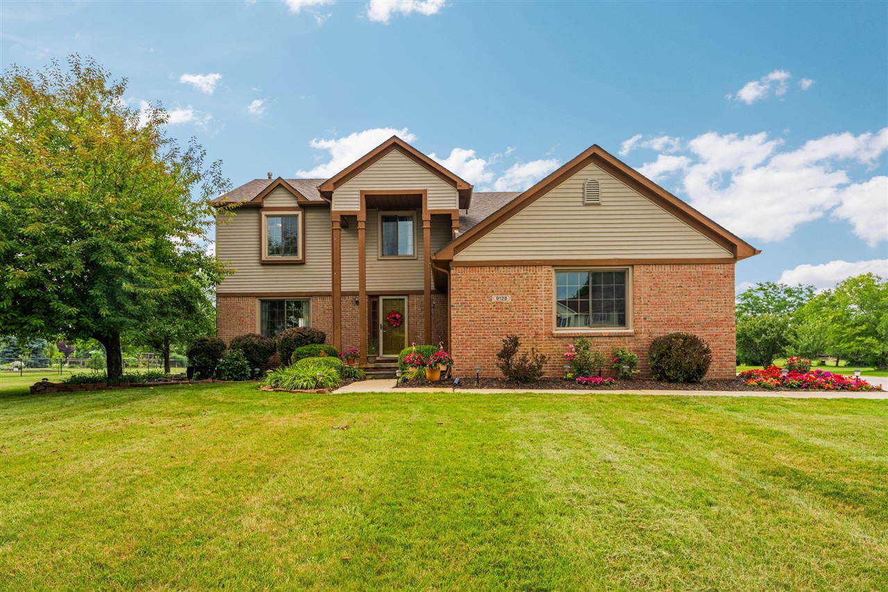 9128 Meadow View Lane Property Photo 1