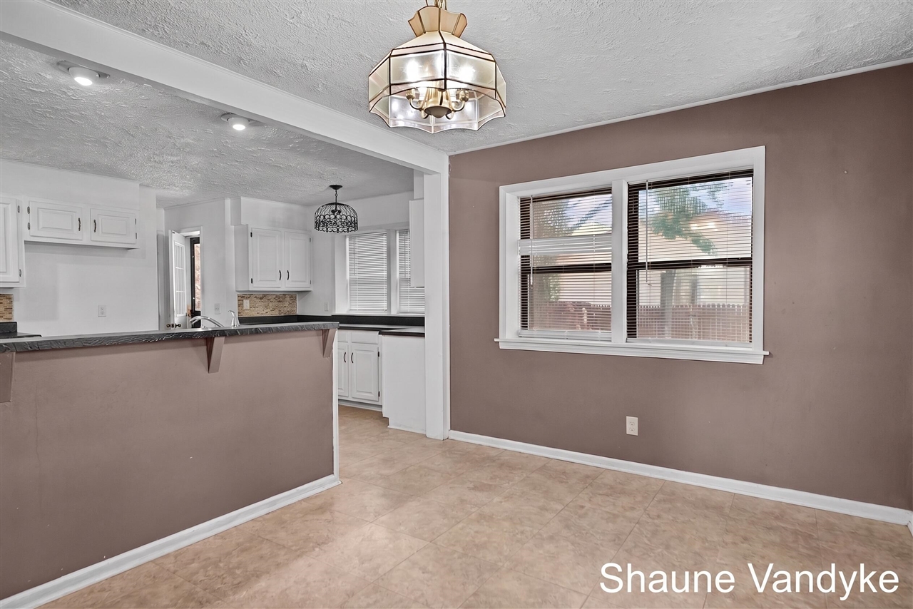 154 72nd Street Property Photo 9