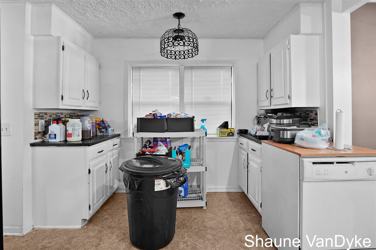 154 72nd Street Property Photo 14