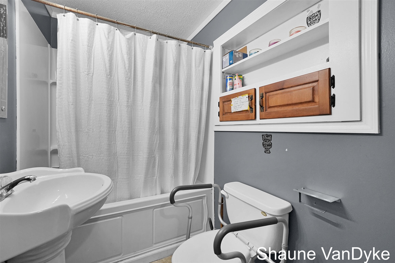 154 72nd Street Property Photo 22