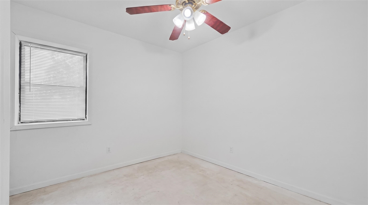 154 72nd Street Property Photo 25