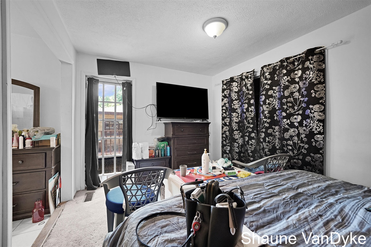 154 72nd Street Property Photo 27
