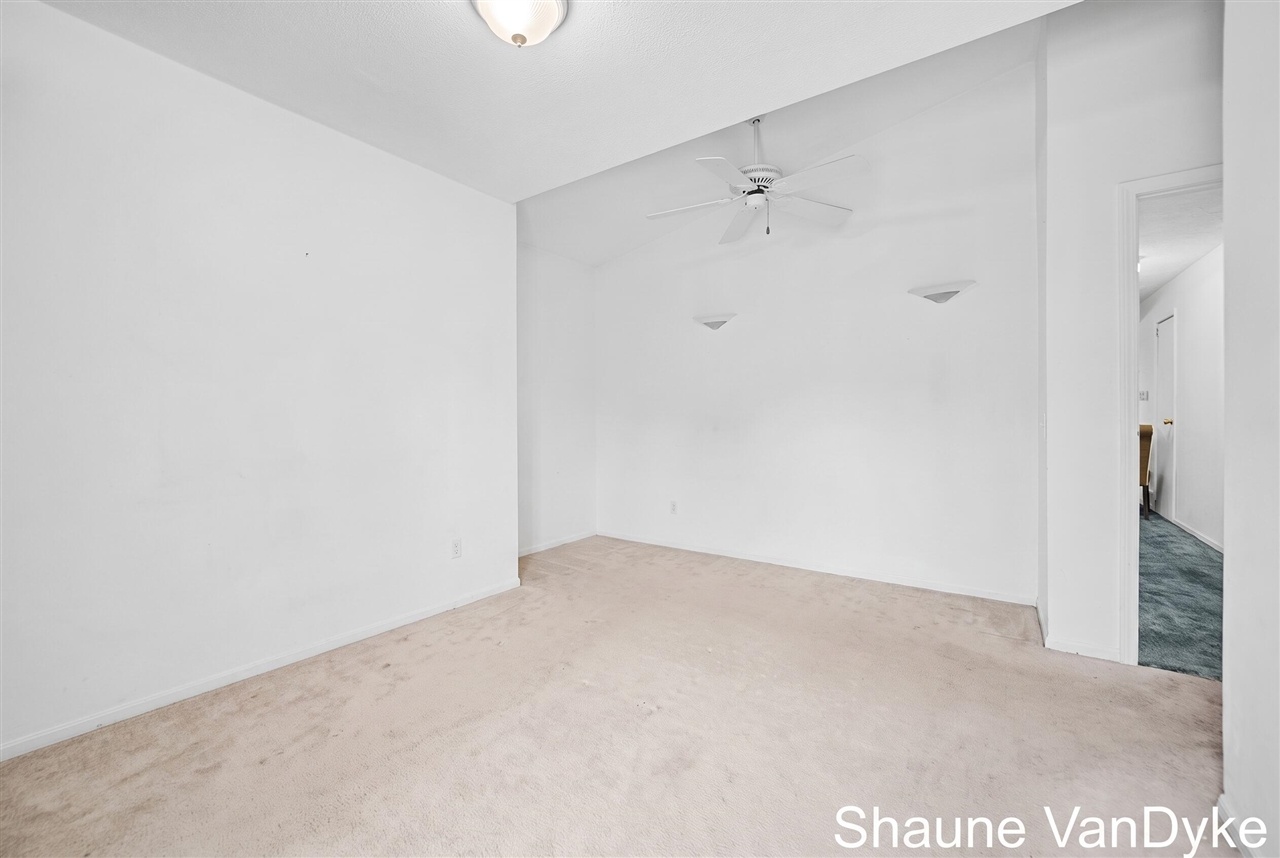 154 72nd Street Property Photo 28