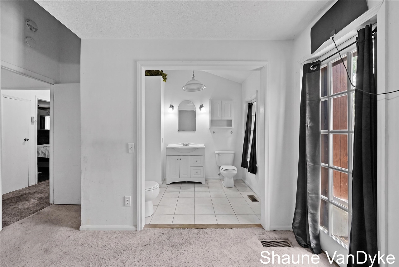 154 72nd Street Property Photo 31