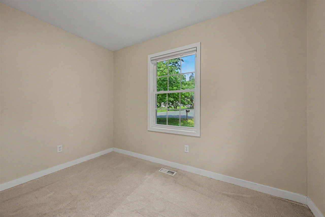 25581 Pleasant Drive Property Photo 10