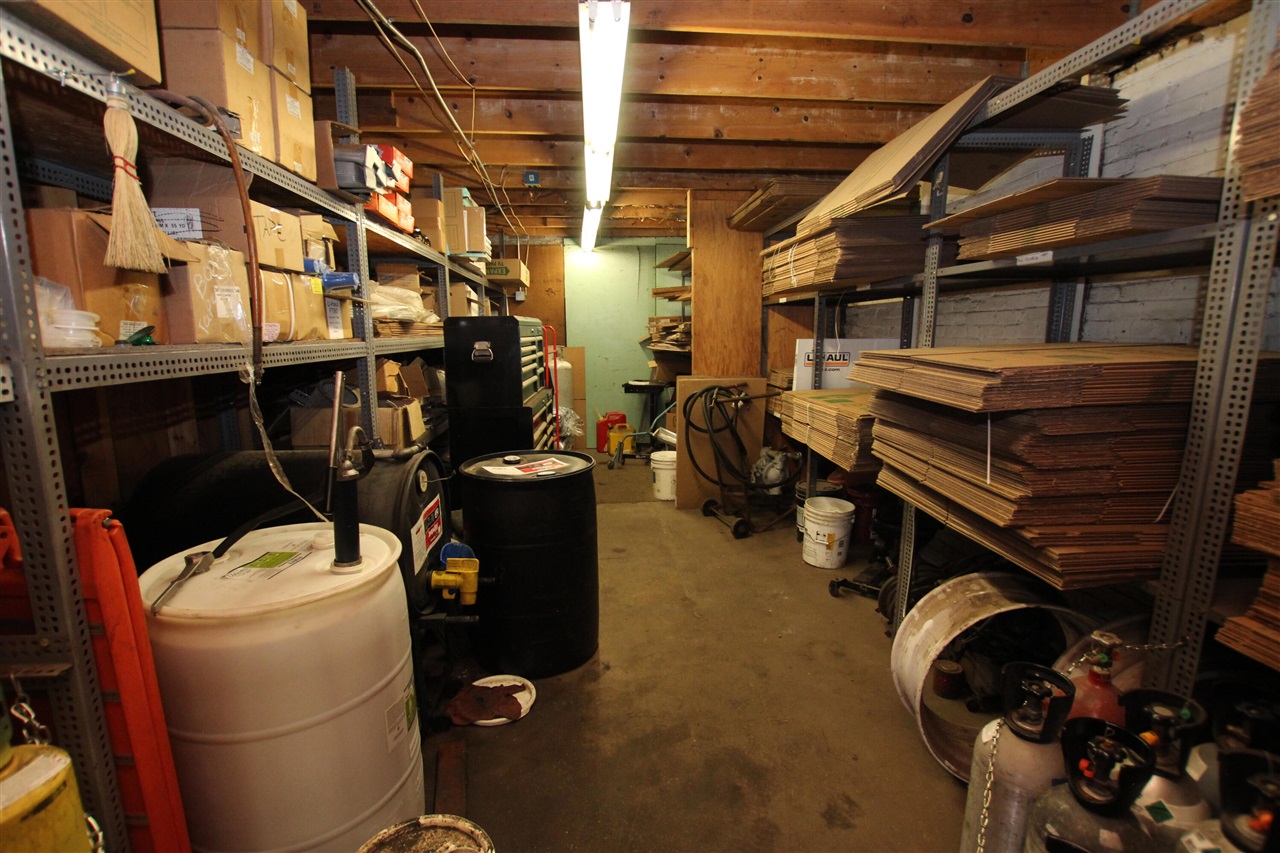 424 W Main Street Property Photo 15