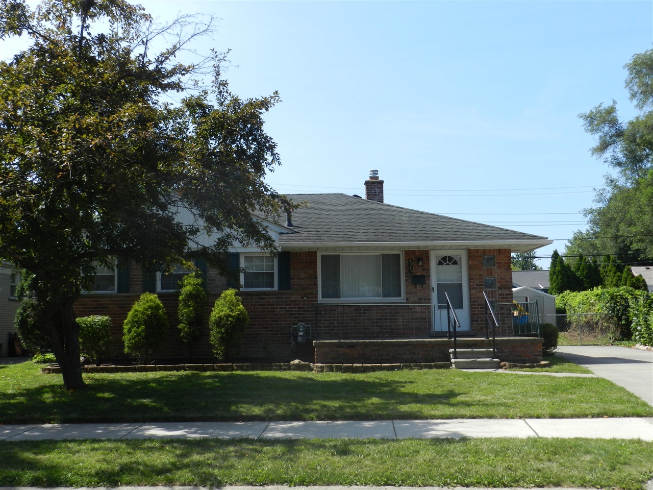 4318 Adams Circle Property Photo 1