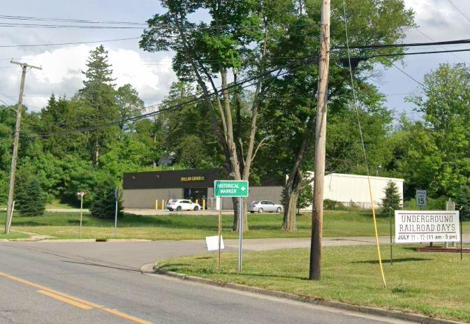 18043 E State Street Property Photo 2