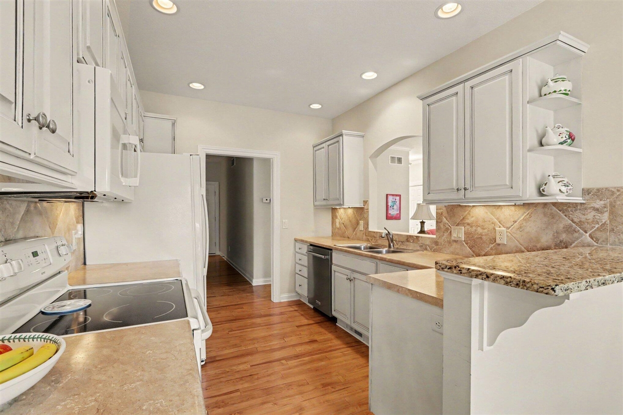 2600 West Port Drive Property Photo 15