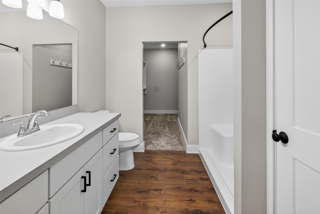17428 Ridge Avenue Property Photo 16