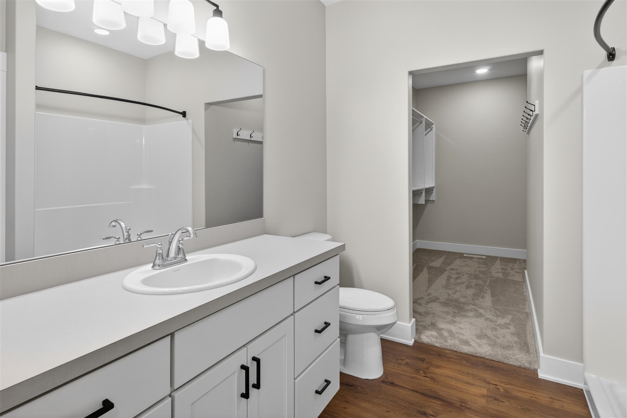 17428 Ridge Avenue Property Photo 17