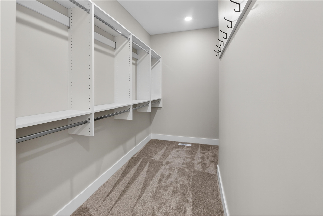 17428 Ridge Avenue Property Photo 18