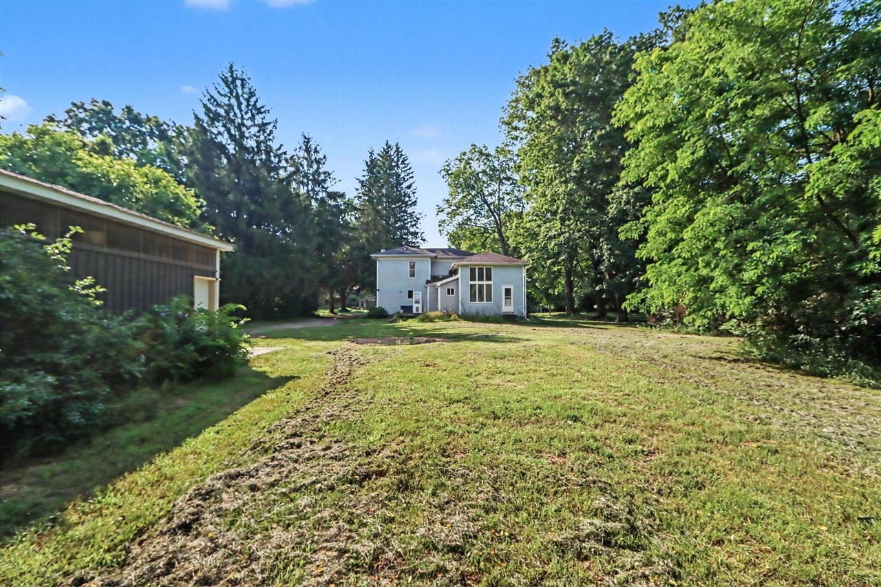 12671 Fort Custer Drive Property Photo 20