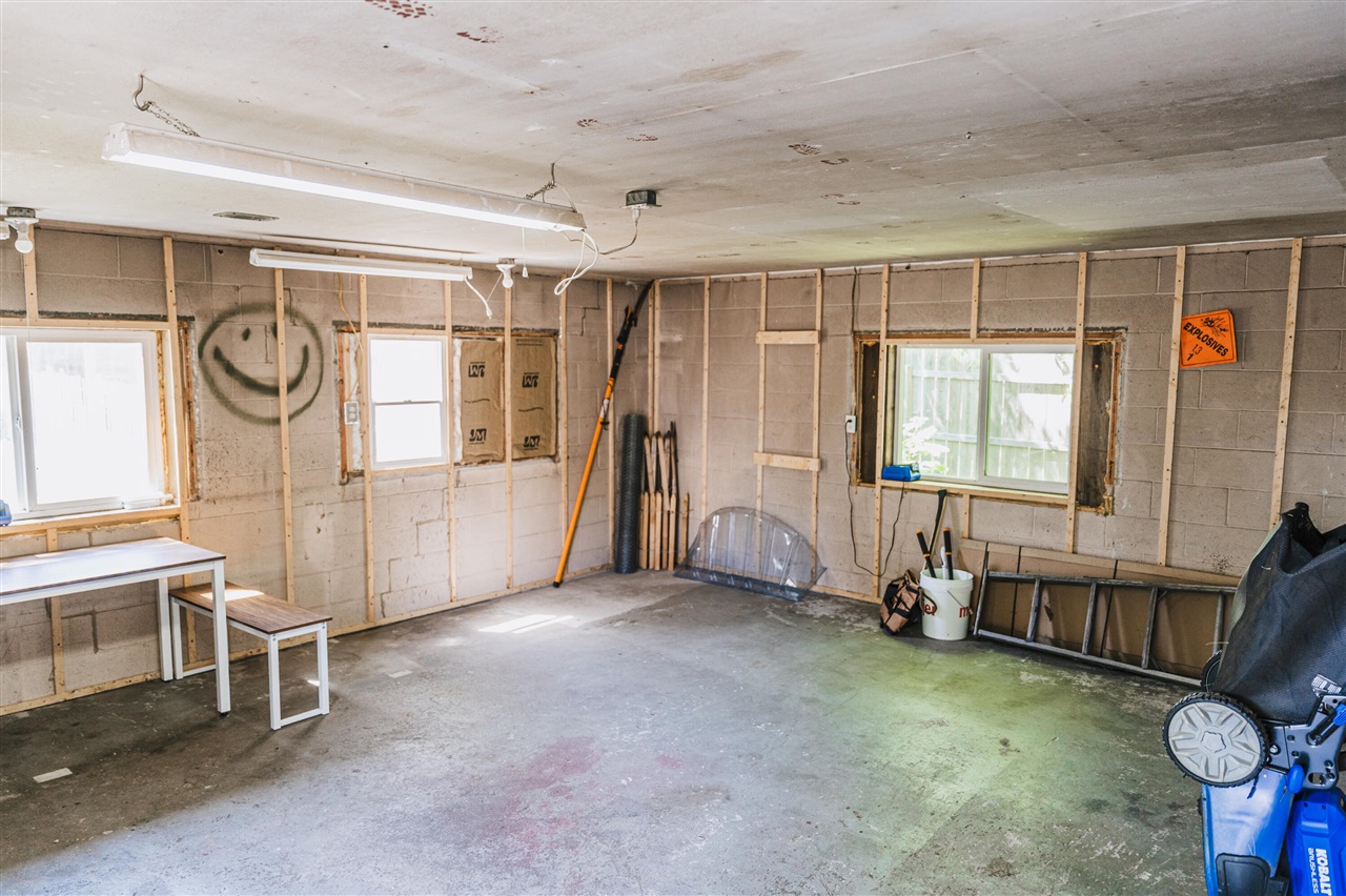1025 Marion Avenue Property Photo 22
