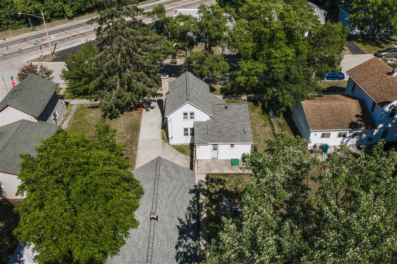 1025 Marion Avenue Property Photo 29